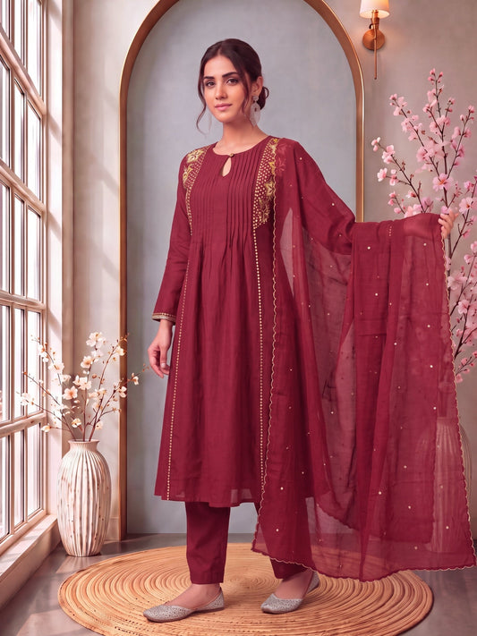 Mul Chanderi Pintuck Pleated Kurta Pant Dupatta Set