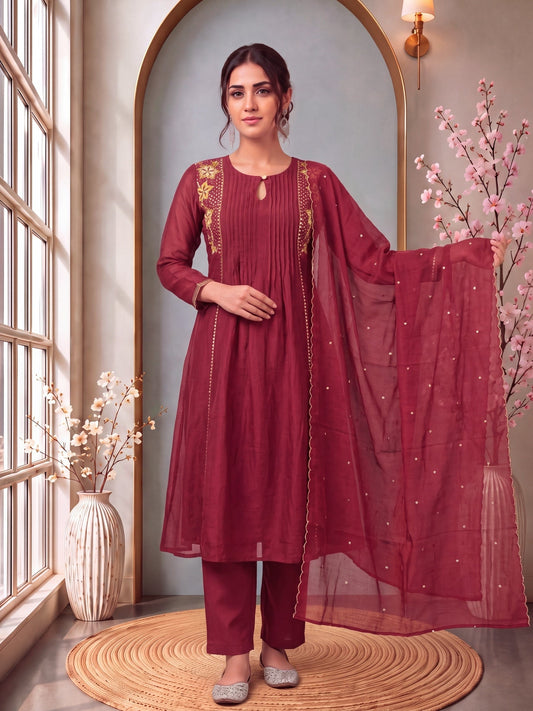 Mul Chanderi Pintuck Pleated Kurta Pant Dupatta Set