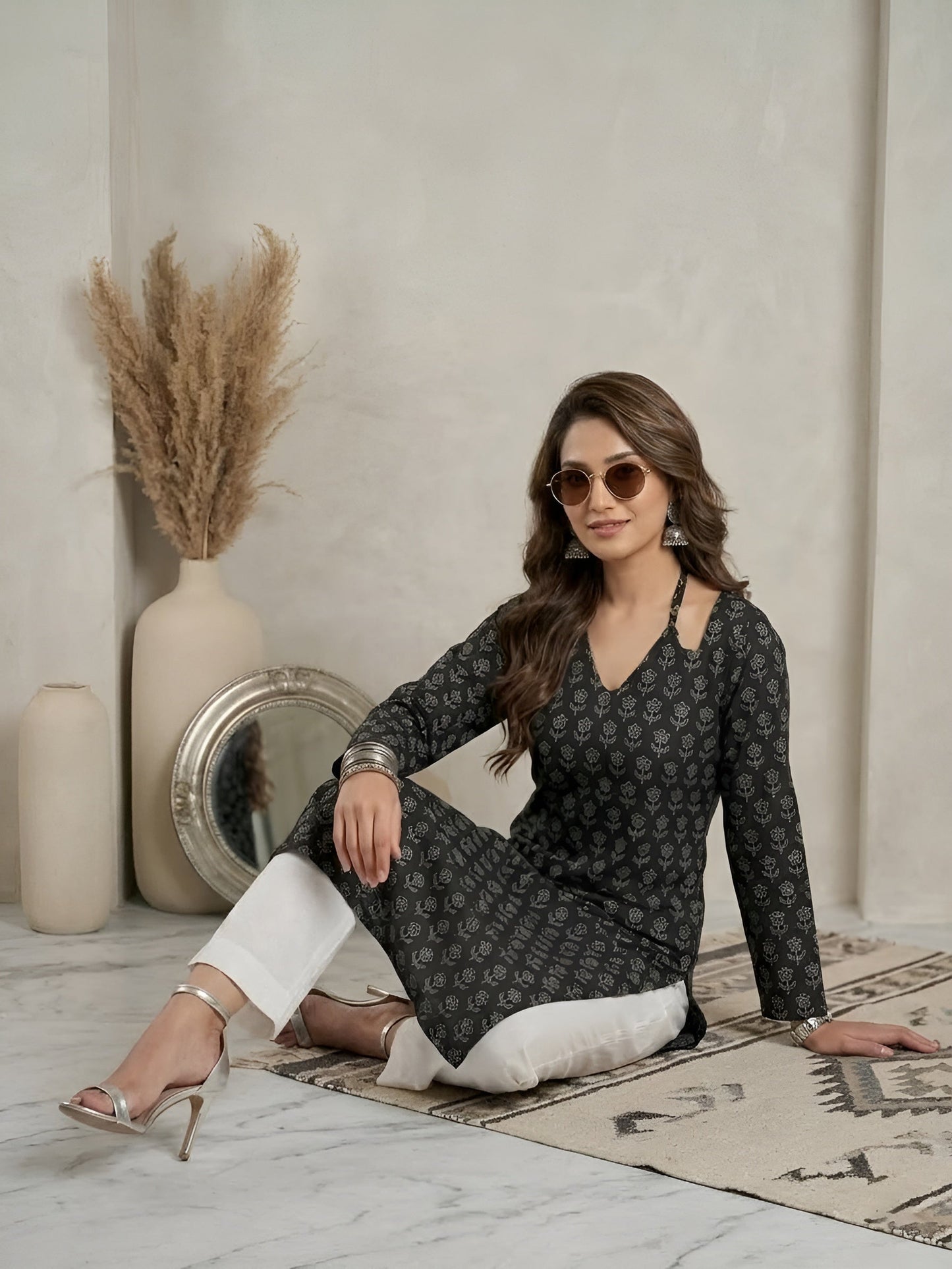Printed Straight Kurta With Three Quarter Sleeves