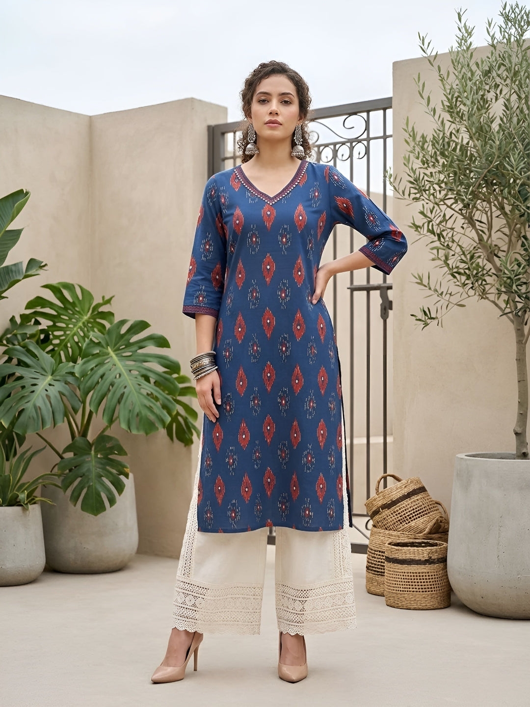 Printed Straight Kurta With Three Quarter Sleeves