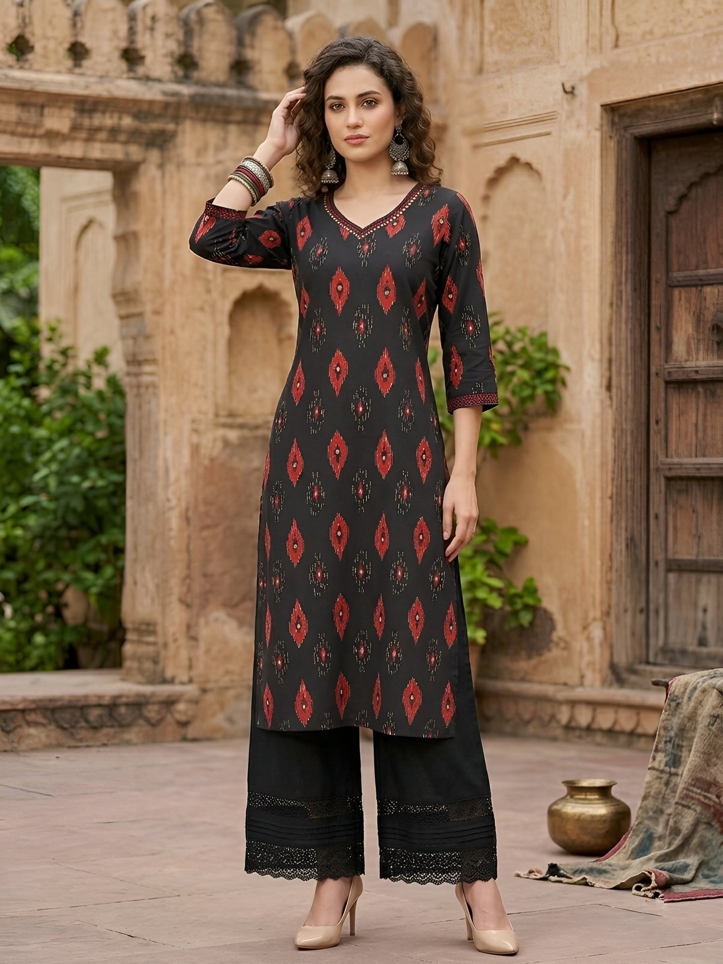 Printed Straight Kurta With Three Quarter Sleeves