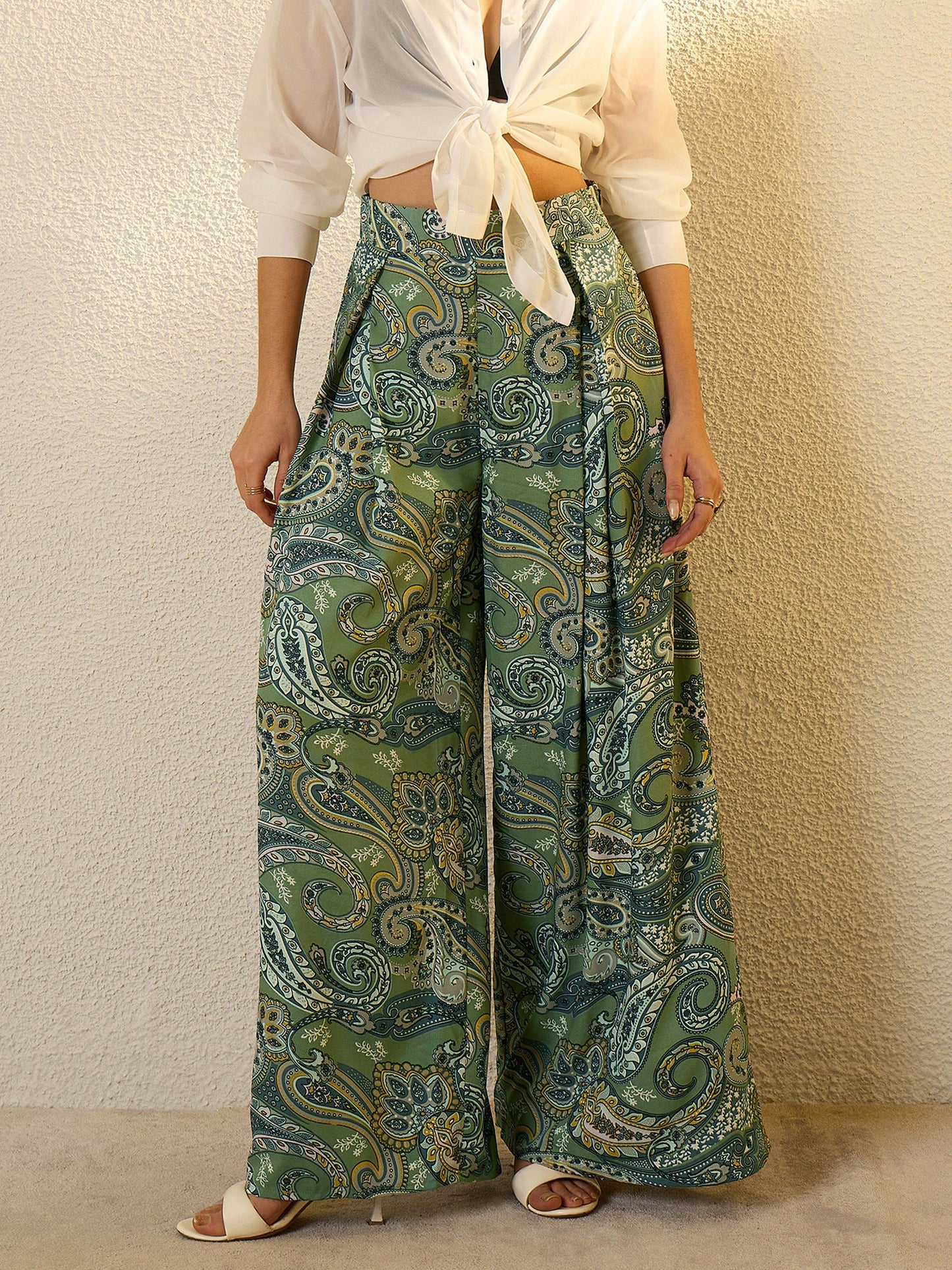 Women Green Paisley Ruffle Flared Trousers