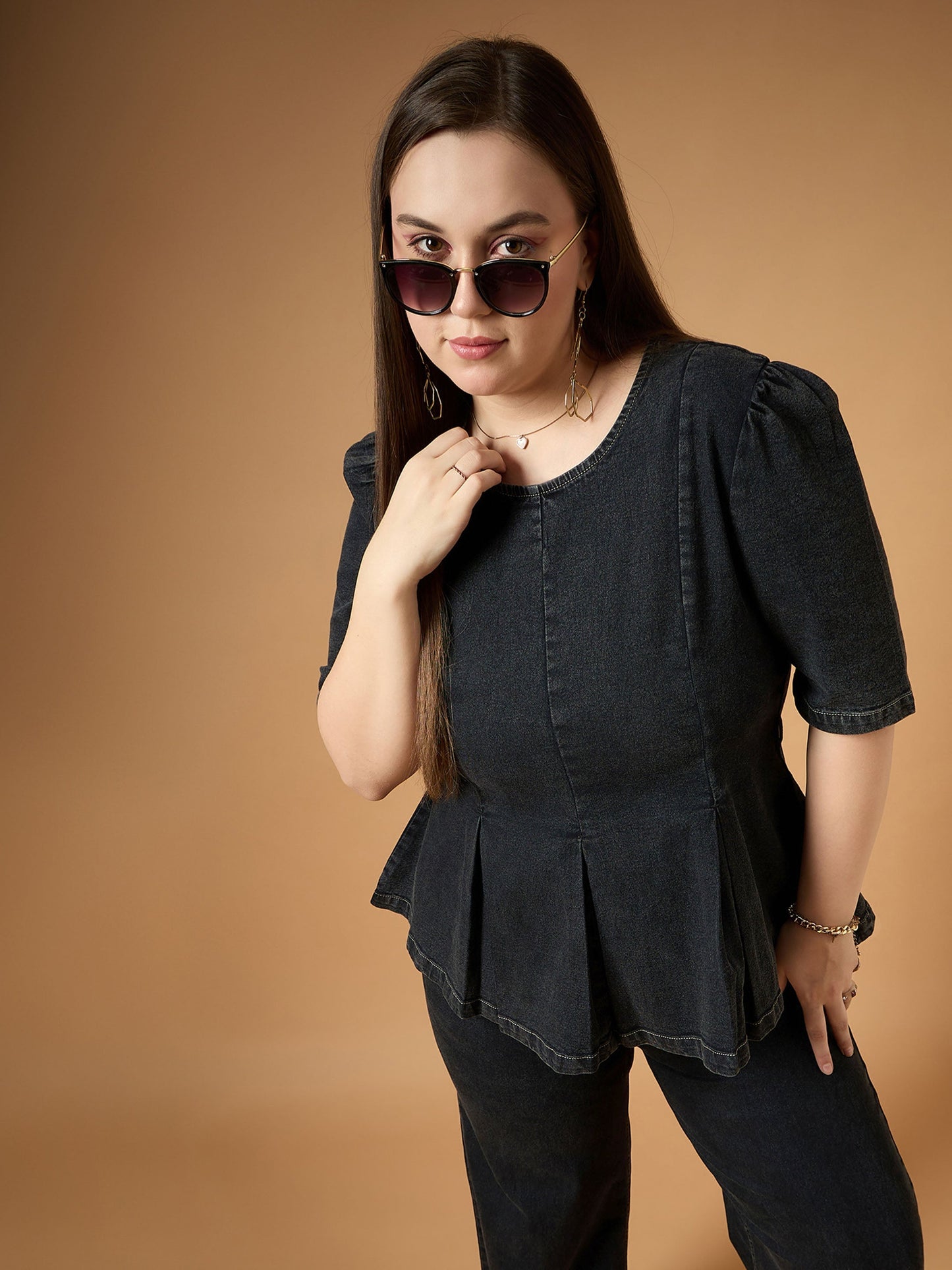 Women Black Wash Denim Peplum Top With Straight Pants