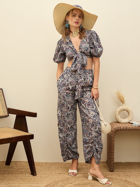Women Navy Paisley Printed Crop Top With Joggers